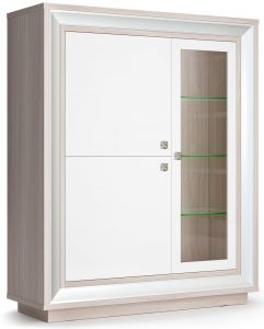 Шкаф 3-х дверный (1 стеклодверь) 1179 низкий Прато